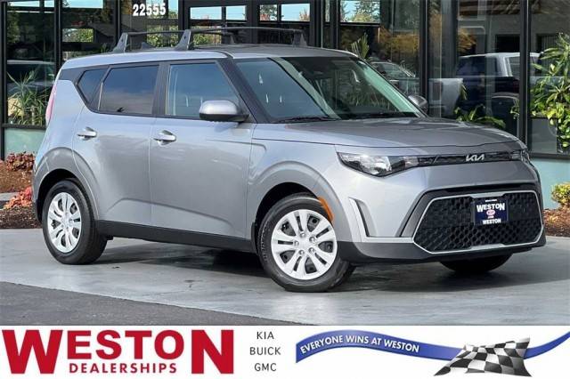 2023 Kia Soul LX FWD photo