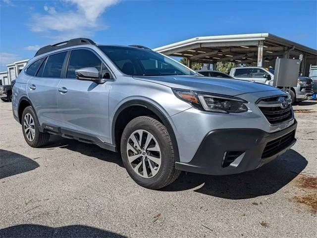 2022 Subaru Outback Premium AWD photo