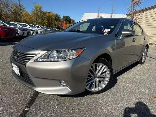 2015 Lexus ES  FWD photo