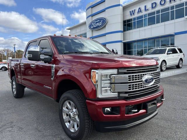 2017 Ford F-250 Super Duty Platinum 4WD photo