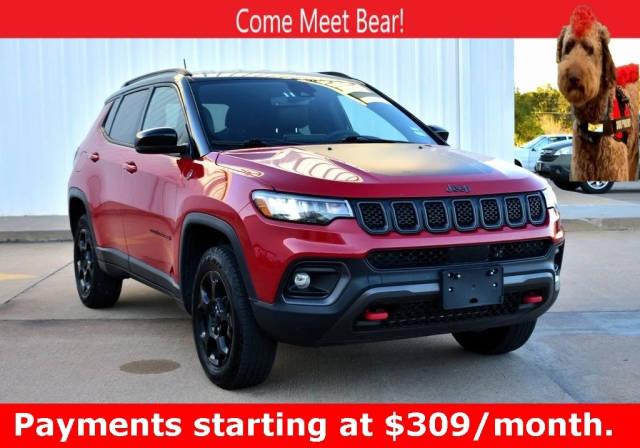 2023 Jeep Compass Trailhawk 4WD photo