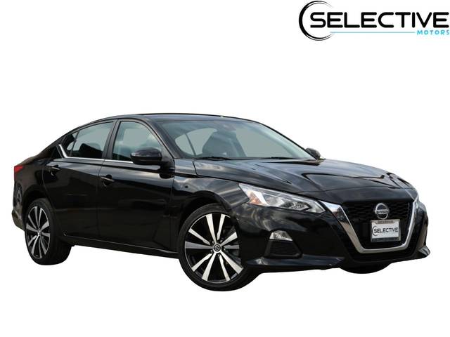 2021 Nissan Altima 2.5 SR AWD photo