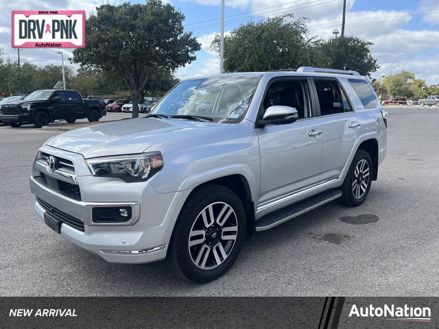 2022 Toyota 4Runner Limited 4WD photo