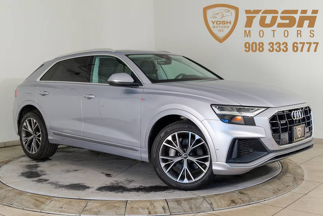 2021 Audi Q8 Premium Plus AWD photo