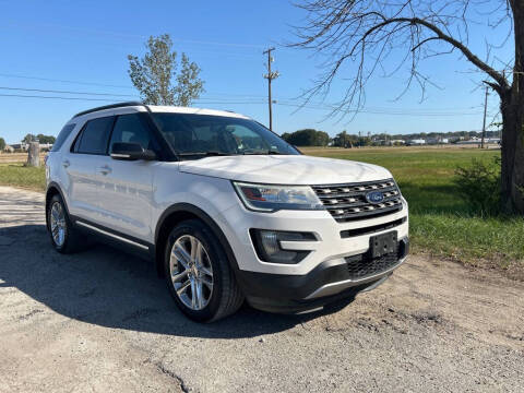 2016 Ford Explorer XLT FWD photo