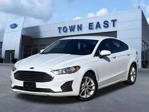 2019 Ford Fusion SE FWD photo