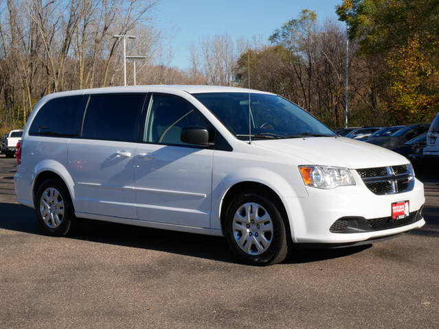 2017 Dodge Grand Caravan SE FWD photo