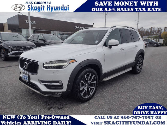 2016 Volvo XC90 T6 Momentum AWD photo