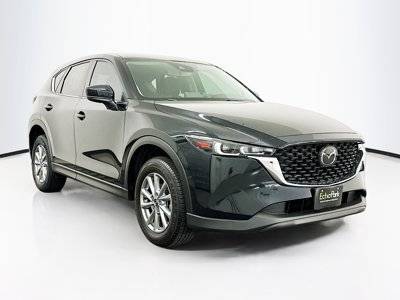 2022 Mazda CX-5 2.5 S Preferred Package AWD photo