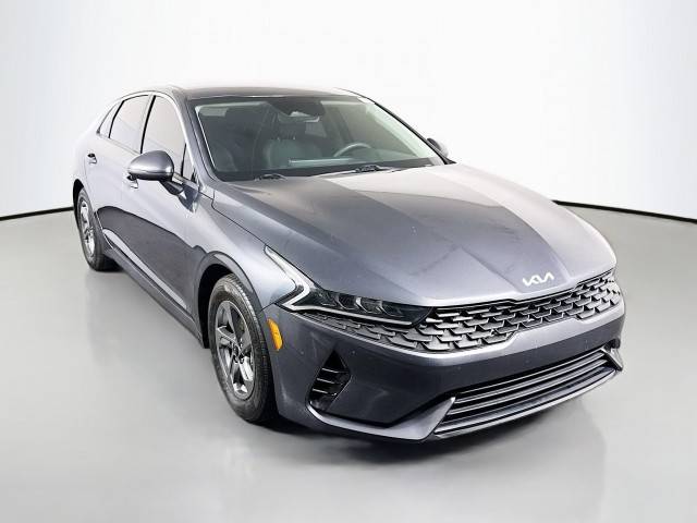 2022 Kia K5 LXS FWD photo