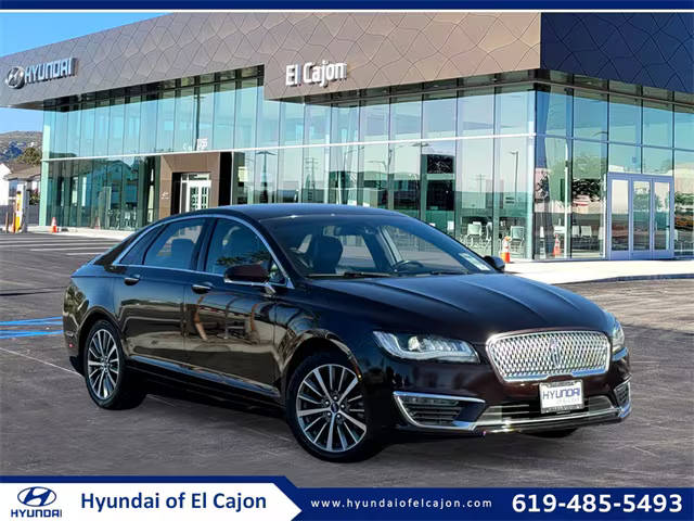 2020 Lincoln MKZ Standard FWD photo