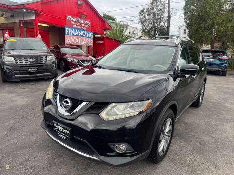 2015 Nissan Rogue SL FWD photo