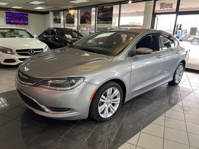 2015 Chrysler 200 Limited FWD photo