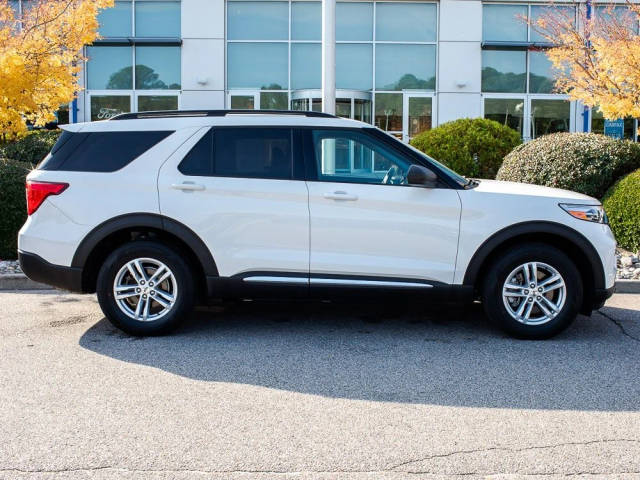 2021 Ford Explorer XLT 4WD photo