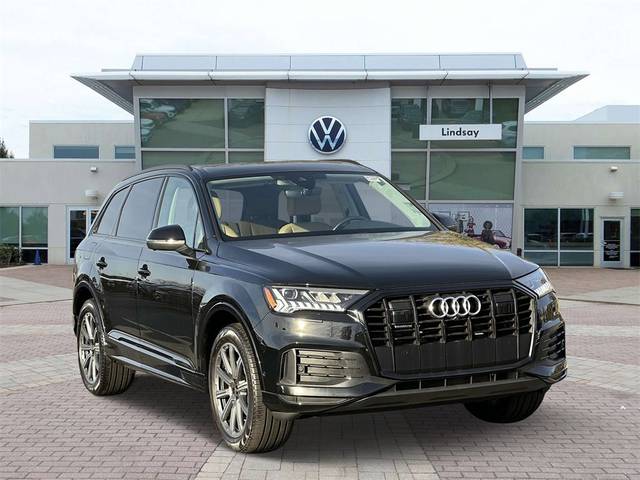 2023 Audi Q7 Premium Plus AWD photo