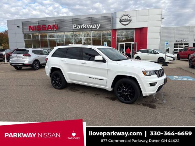 2020 Jeep Grand Cherokee Altitude 4WD photo