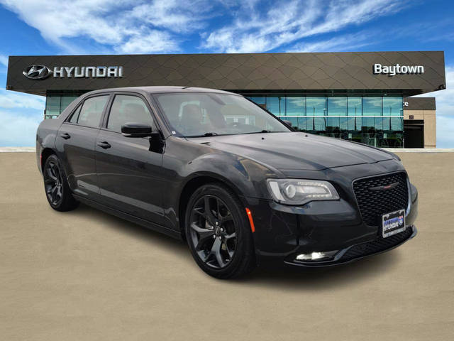 2022 Chrysler 300 300S RWD photo