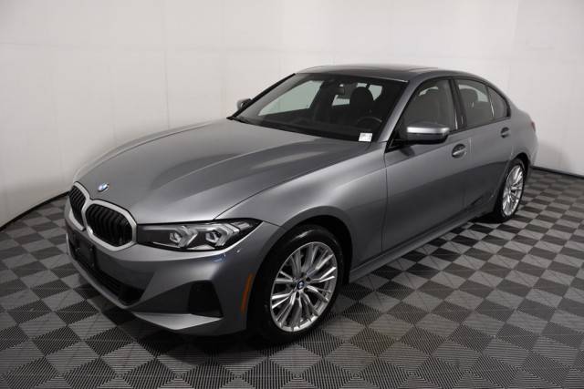 2023 BMW 3 Series 330i xDrive AWD photo