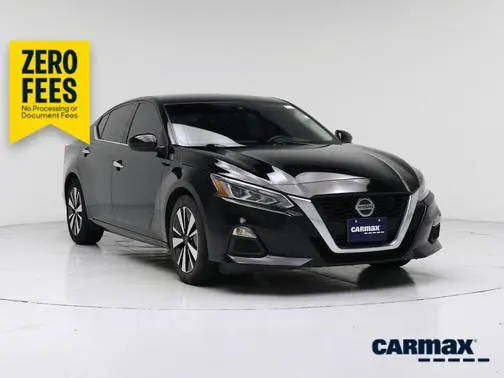 2022 Nissan Altima 2.5 SV FWD photo