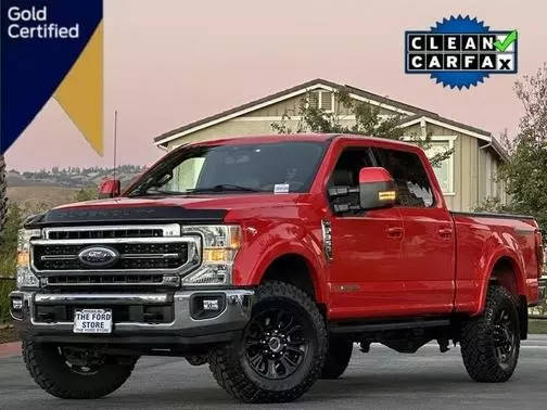 2022 Ford F-350 Super Duty LARIAT 4WD photo