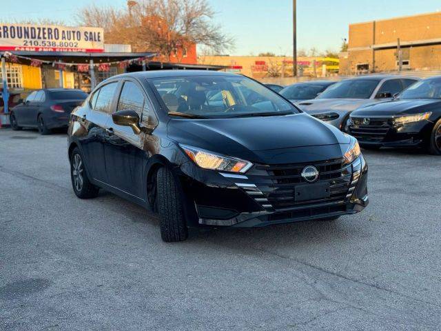 2023 Nissan Versa SV FWD photo