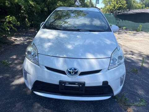 2015 Toyota Prius Four FWD photo