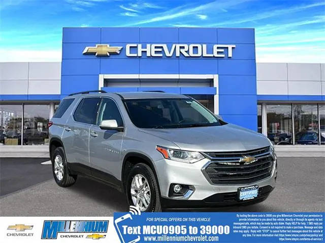 2021 Chevrolet Traverse LT Cloth AWD photo