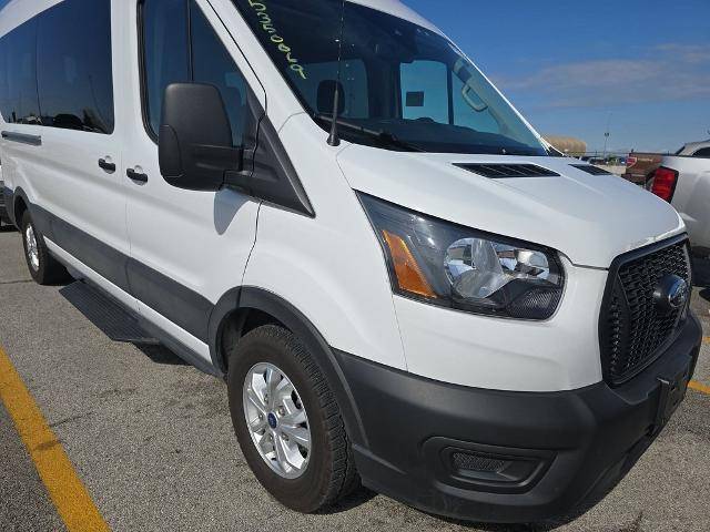 2023 Ford Transit Passenger Wagon XL RWD photo