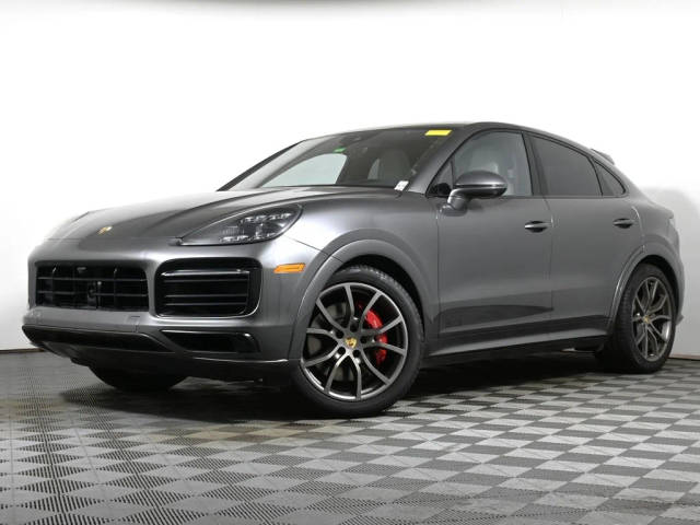 2021 Porsche Cayenne Coupe GTS AWD photo