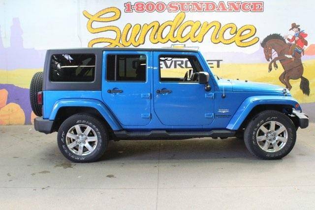 2015 Jeep Wrangler Unlimited Sahara 4WD photo