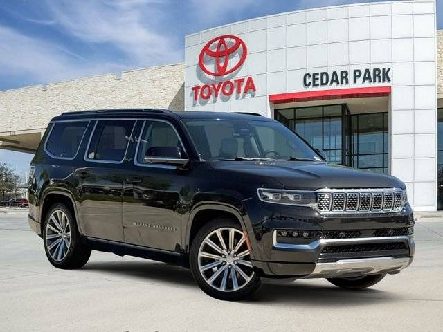 2023 Jeep Grand Wagoneer Series II 4WD photo