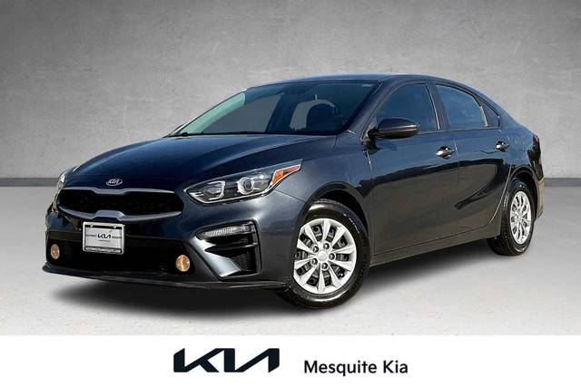 2021 Kia Forte FE FWD photo