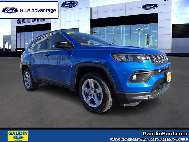 2023 Jeep Compass Latitude 4WD photo