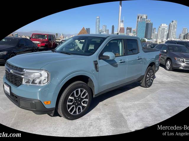 2023 Ford Maverick LARIAT FWD photo