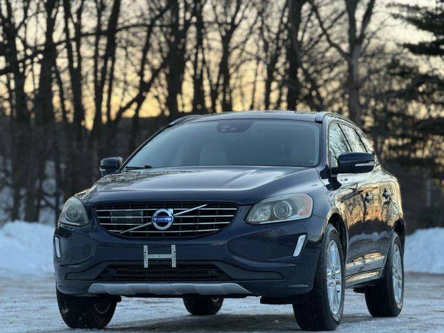 2015 Volvo XC60 T5 Drive-E Platinum FWD photo
