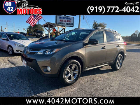 2015 Toyota RAV4 XLE AWD photo