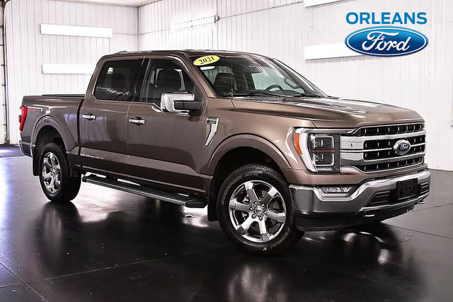 2021 Ford  LARIAT 4WD photo