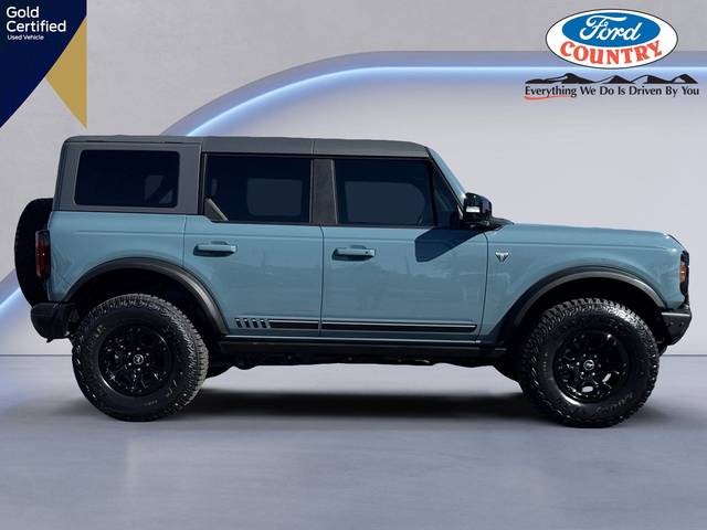 2021 Ford Bronco 4 Door First Edition 4WD photo