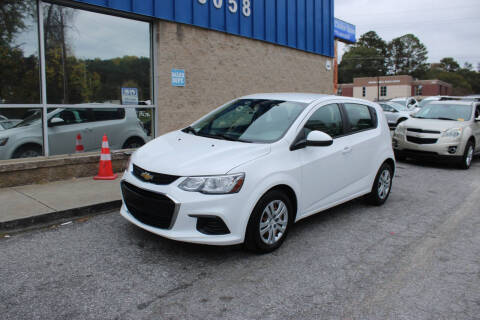 2019 Chevrolet Sonic LT FWD photo