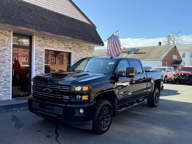 2017 Chevrolet Silverado 2500HD LT 4WD photo