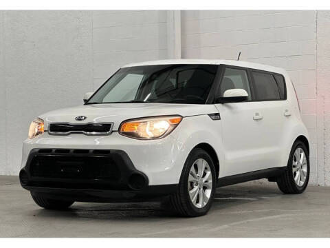 2015 Kia Soul + FWD photo