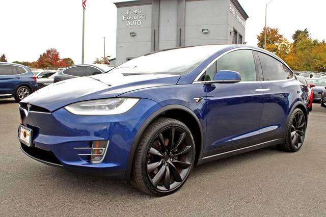 2020 Tesla Model X Long Range Plus AWD photo