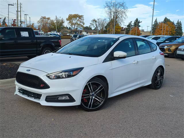 2015 Ford  ST FWD photo