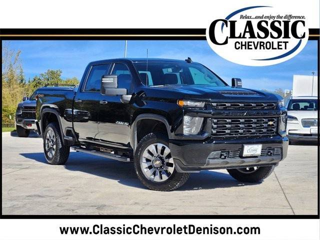 2022 Chevrolet Silverado 2500HD Custom 4WD photo