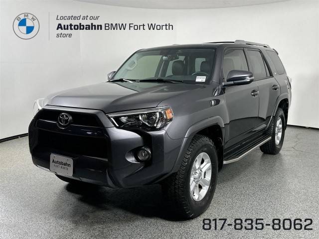 2017 Toyota 4Runner SR5 4WD photo