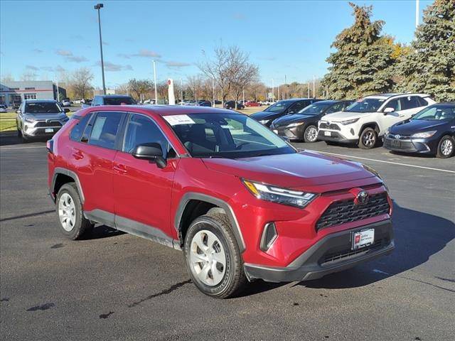 2023 Toyota RAV4 LE FWD photo