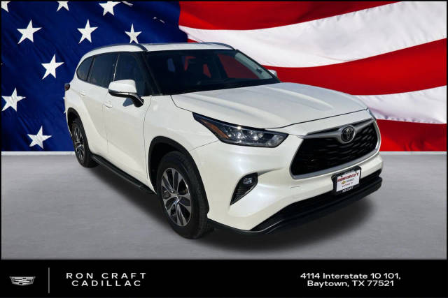 2020 Toyota Highlander XLE FWD photo