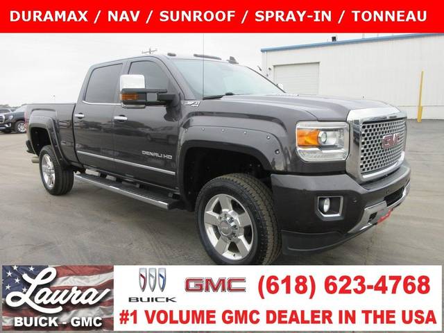 2016 GMC Sierra 2500HD Denali 4WD photo