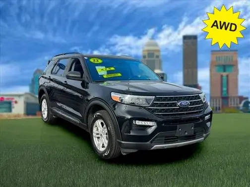 2022 Ford  XLT 4WD photo