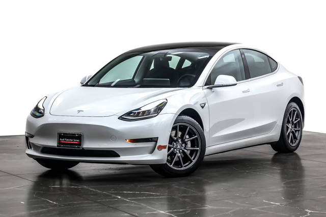 2020 Tesla Model 3 Standard Range RWD photo